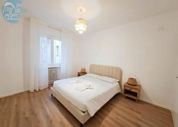 Largo Papa Tirabora Short Rent